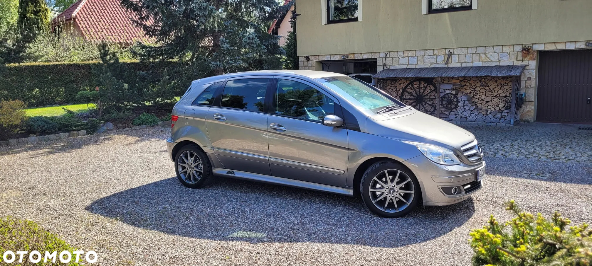 Mercedes-Benz Klasa B 200 CDI - 2