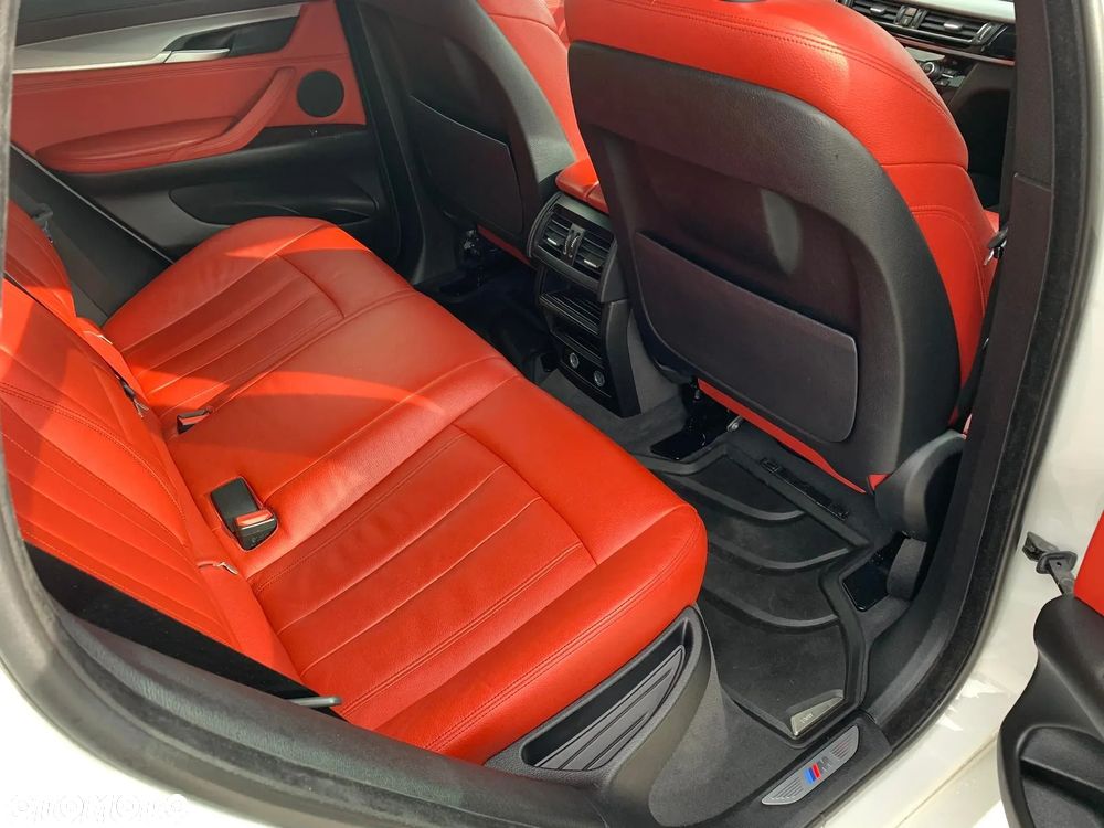 BMW X6 xDrive40d - 26