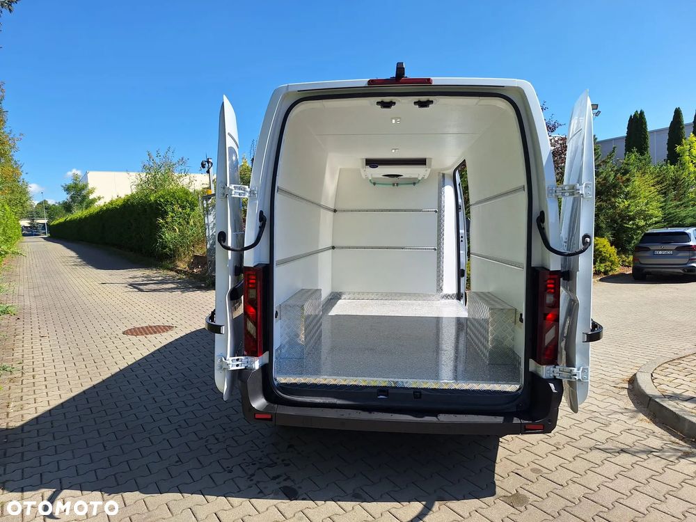 Renault Master - 19