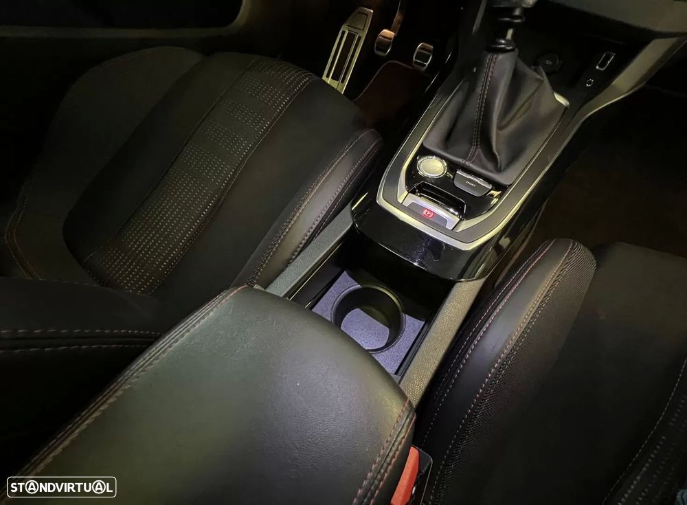 Peugeot 308 1.2 PureTech GT Line - 31