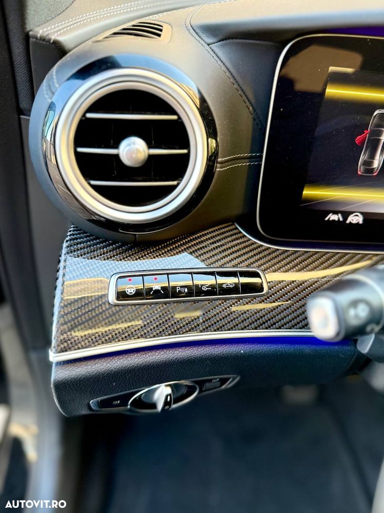 Mercedes-Benz E AMG 63 S 4MATIC - 8