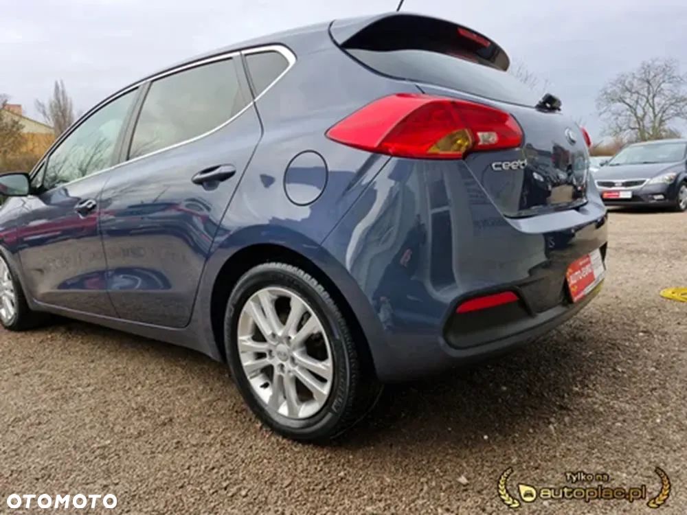 Kia Ceed 1.6 CRDi XL - 28