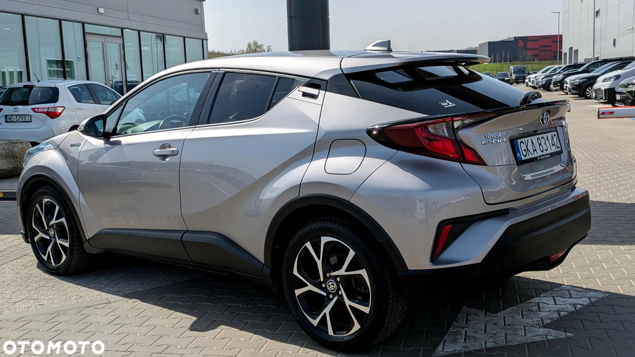 Toyota C-HR - 5