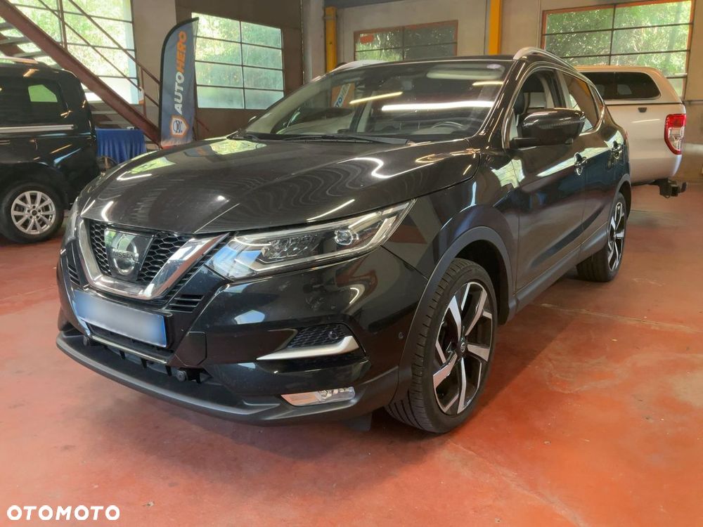 Nissan Qashqai 1.6 DIG-T Tekna+ - 1