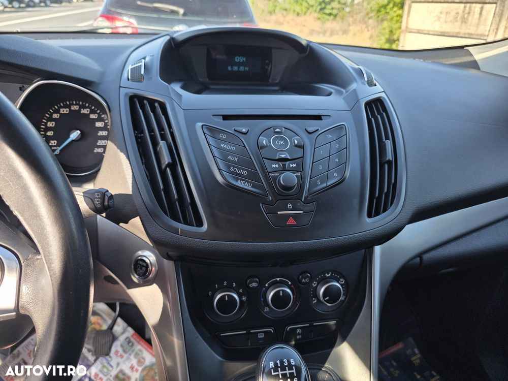 Ford Kuga 1.6 EcoBoost 2x4 Trend - 7