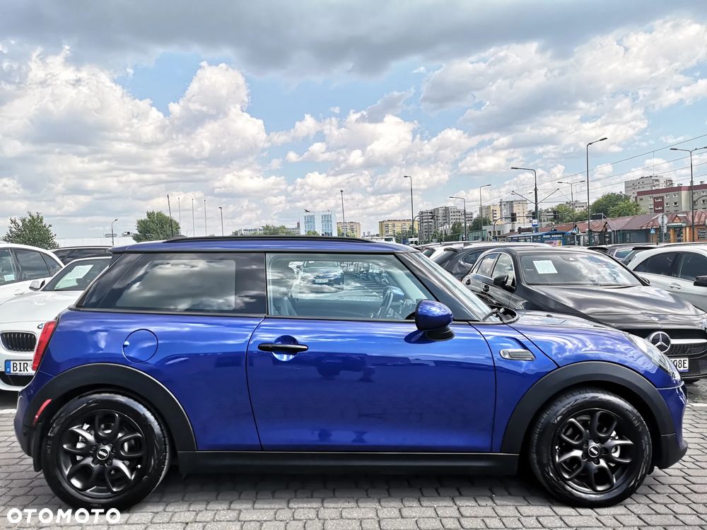 MINI Cooper Standard - 5