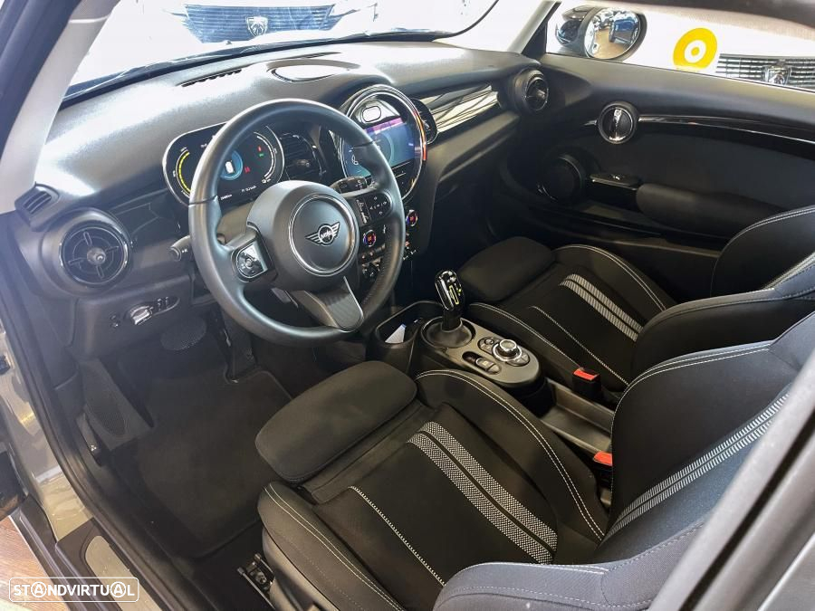 MINI 3 Portas Cooper SE Premium Essential - 16