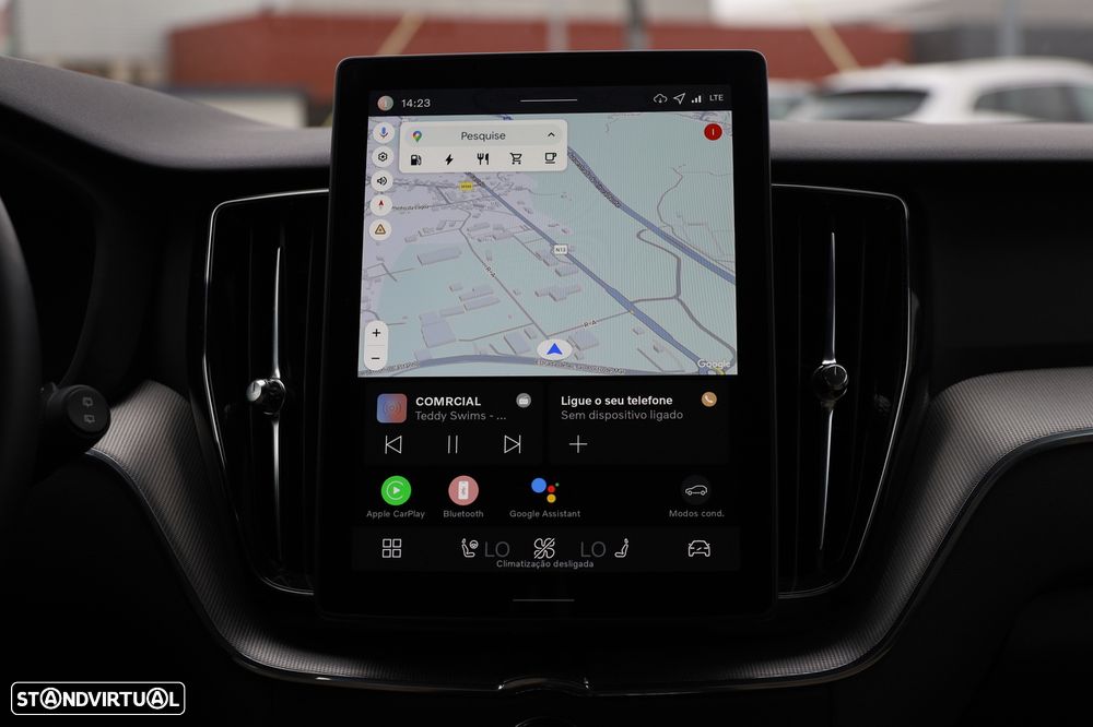 Volvo XC 60 2.0 T6 PHEV Core AWD - 21