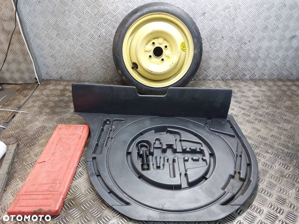 ORGANIZER UCHO + DOJAZDÓWKA 4x100 4Jx14 FI54,1 115/70R14 TOYOTA YARIS I - 1