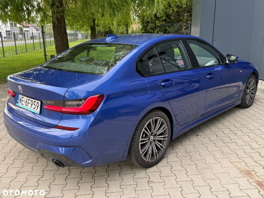 BMW Seria 3 330i M Sport sport - 26