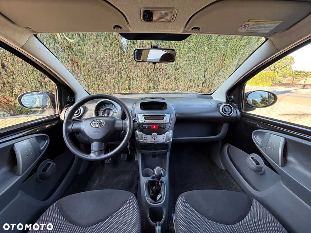 Toyota Aygo - 19