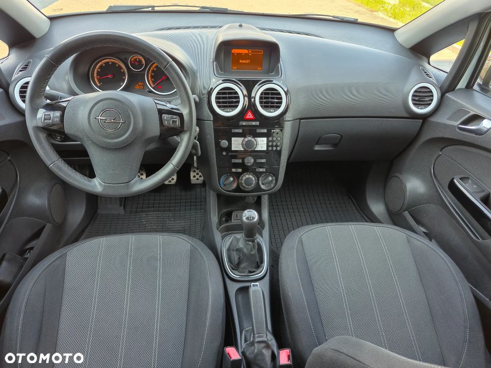 Opel Corsa 1.4 16V Color Edition - 5