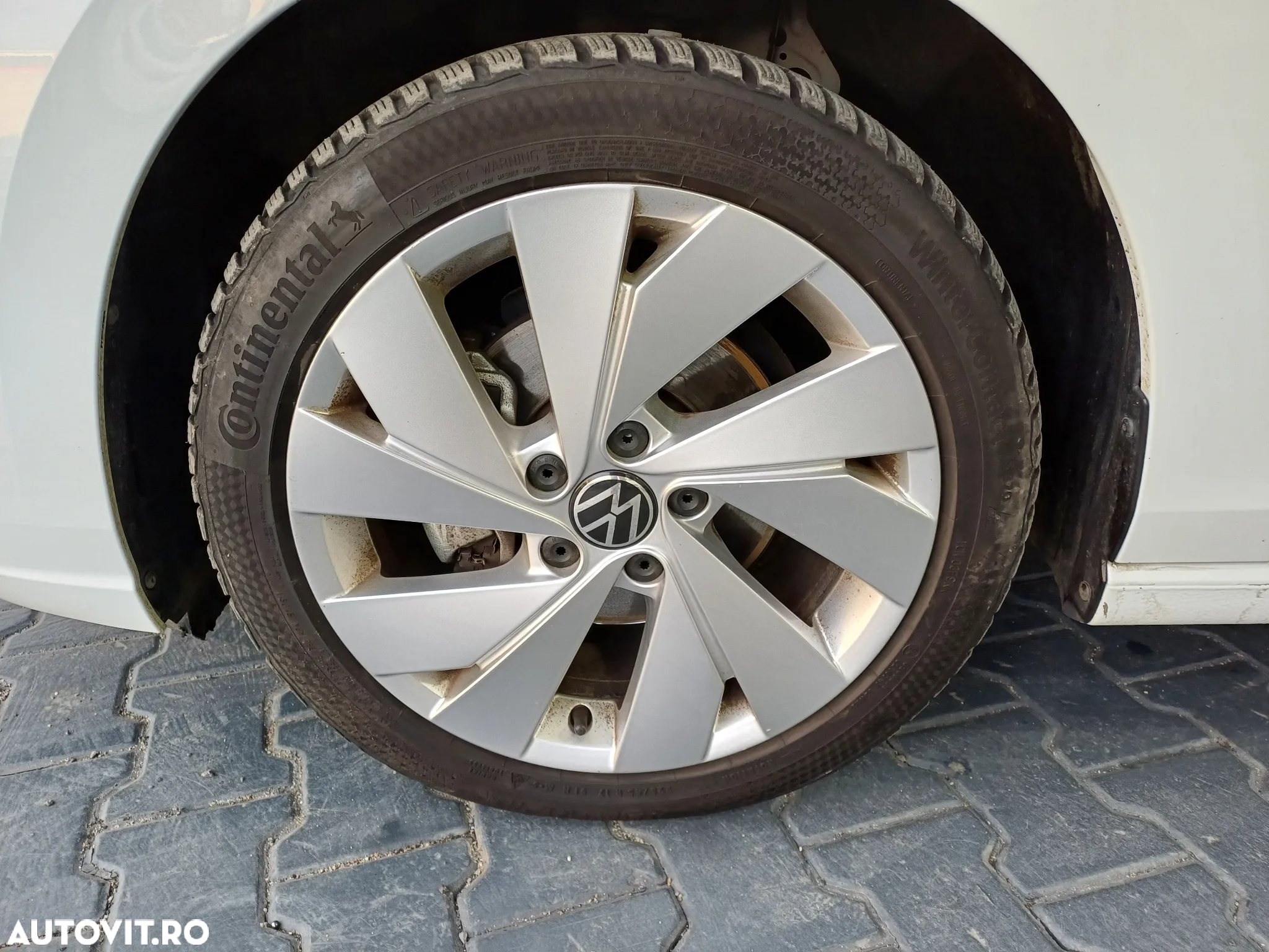 Volkswagen Golf 2.0 TDI DSG Style - 4