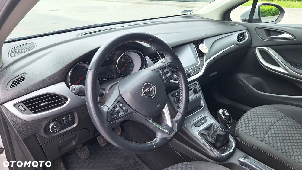 Opel Astra 1.6 CDTI Enjoy S&S - 13
