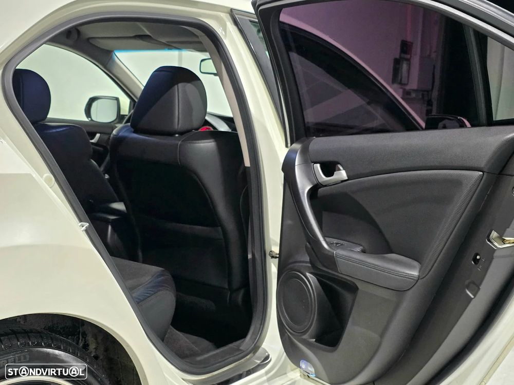 Honda Accord 2.4 Type S - 51