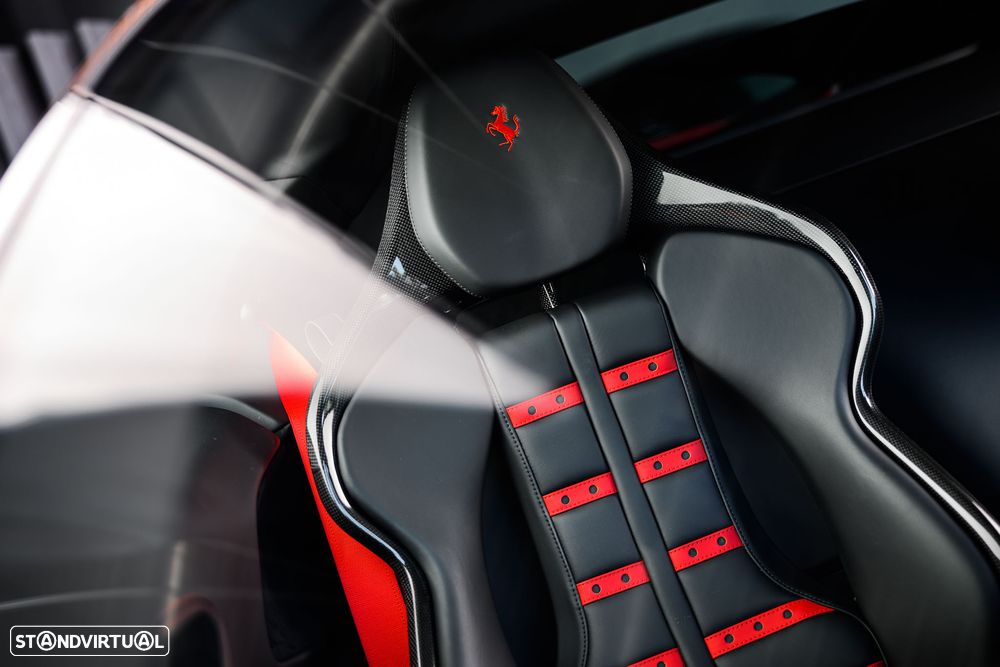 Ferrari SF90 Stradale - 25