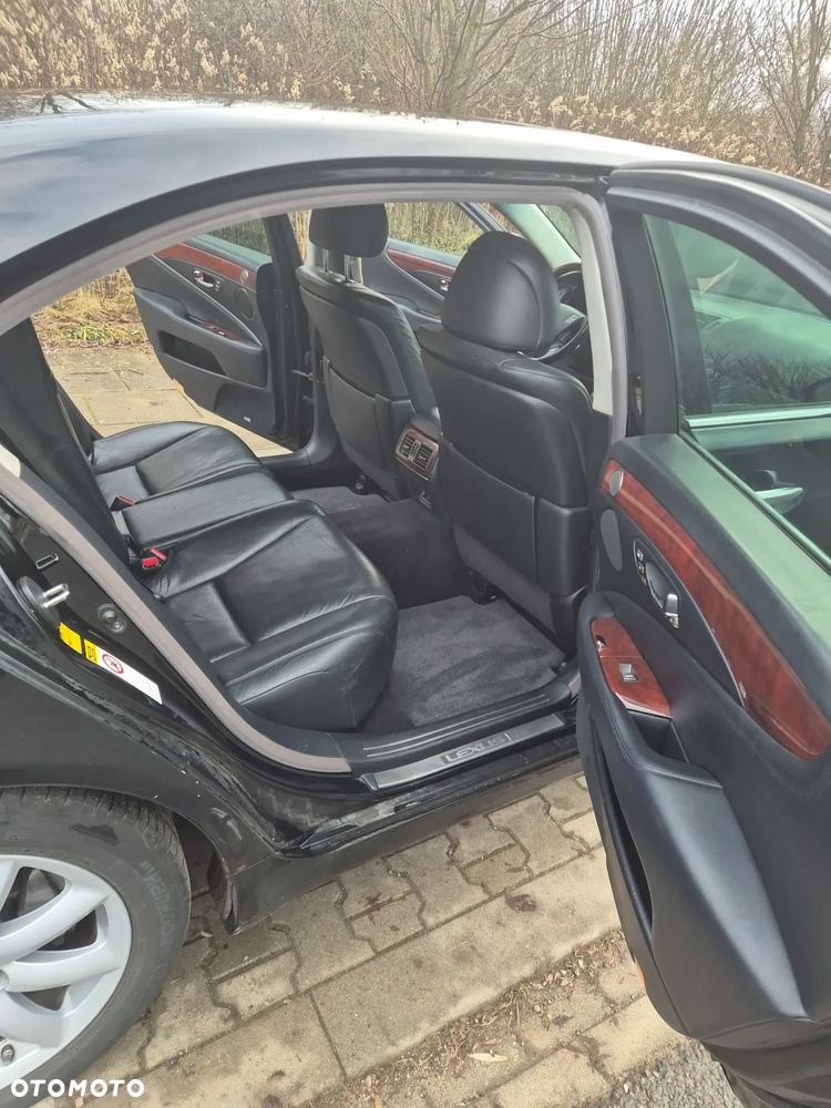 Lexus LS 460 Ambience Line + Impression Line - 20