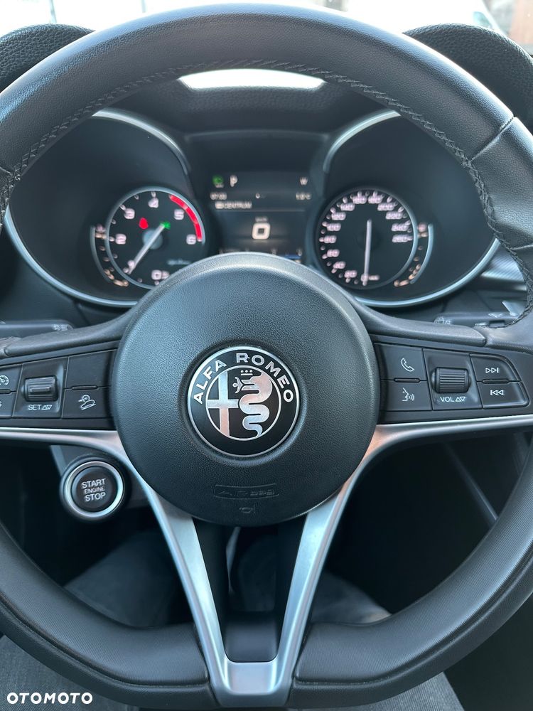 Alfa Romeo Stelvio 2.2 JTDM Super - 17