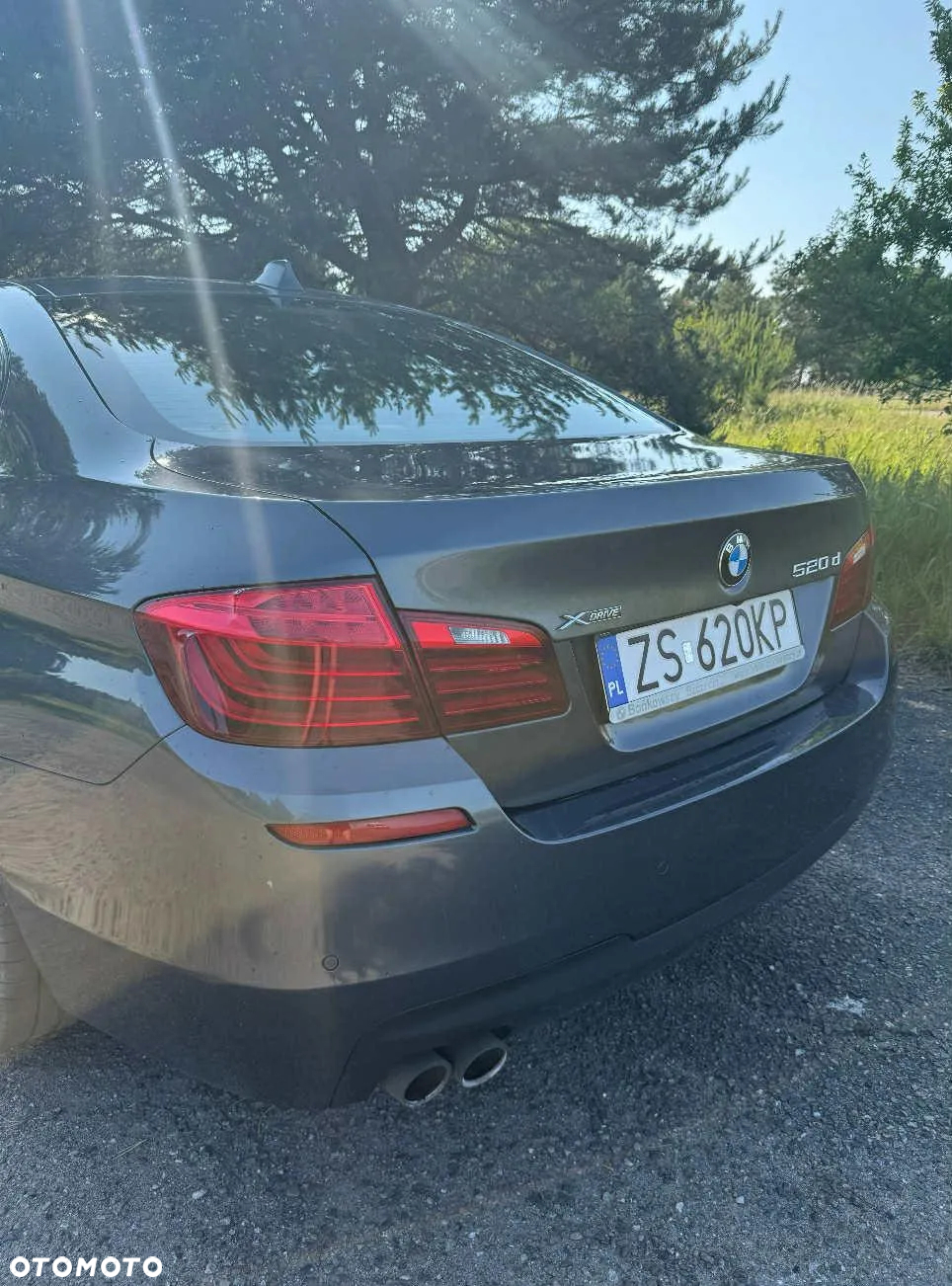 BMW Seria 5 520d xDrive - 4