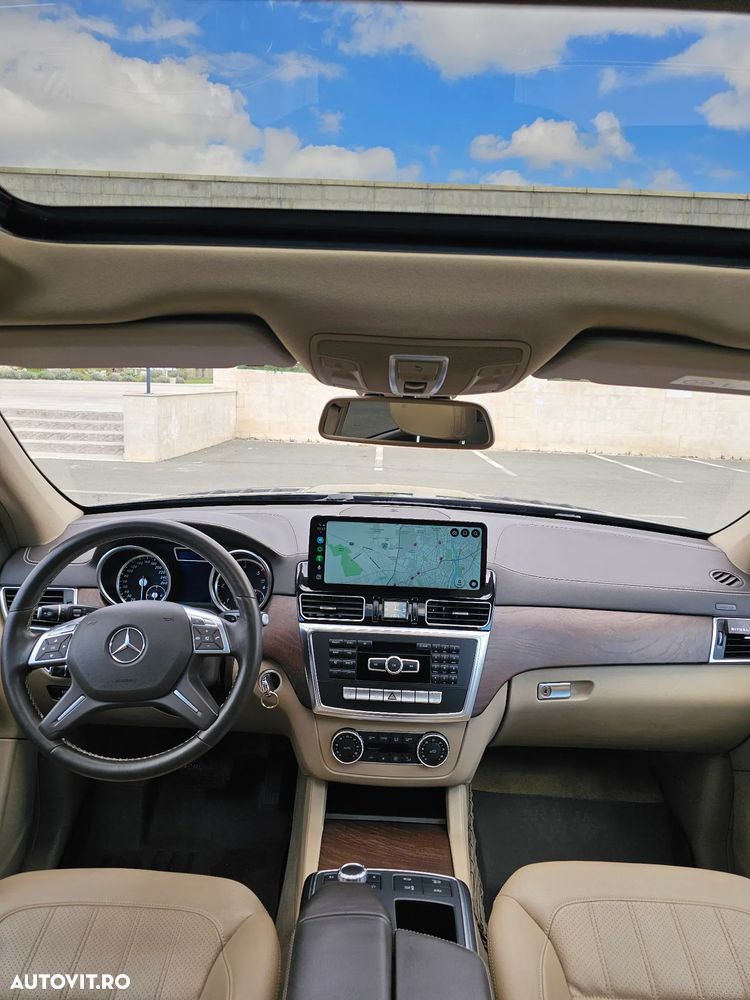 Mercedes-Benz GL - 21