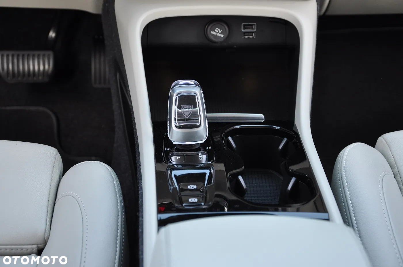 Volvo XC 40 - 28