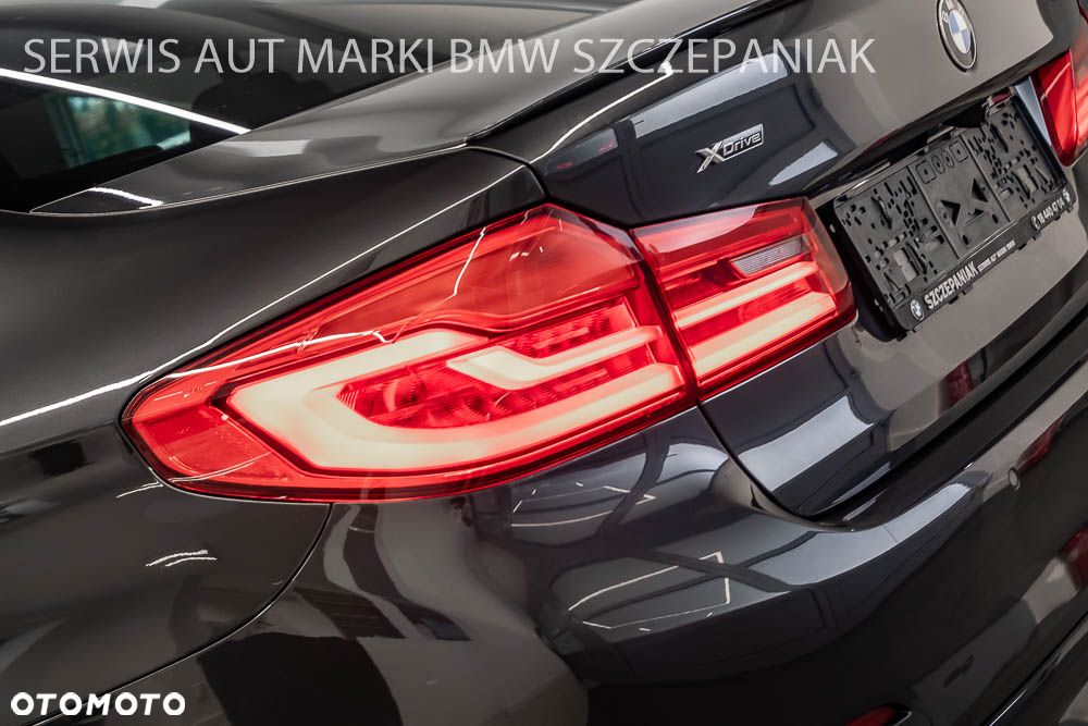 BMW Seria 5 530i xDrive Sport Line - 10