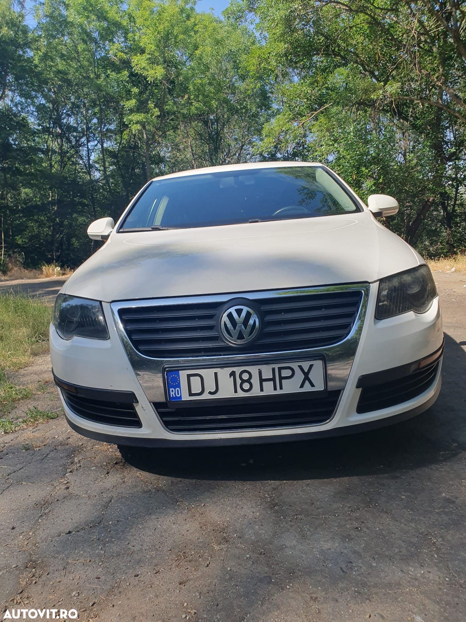 Volkswagen Passat Variant 2.0 Blue TDI SCR Comfortline - 1