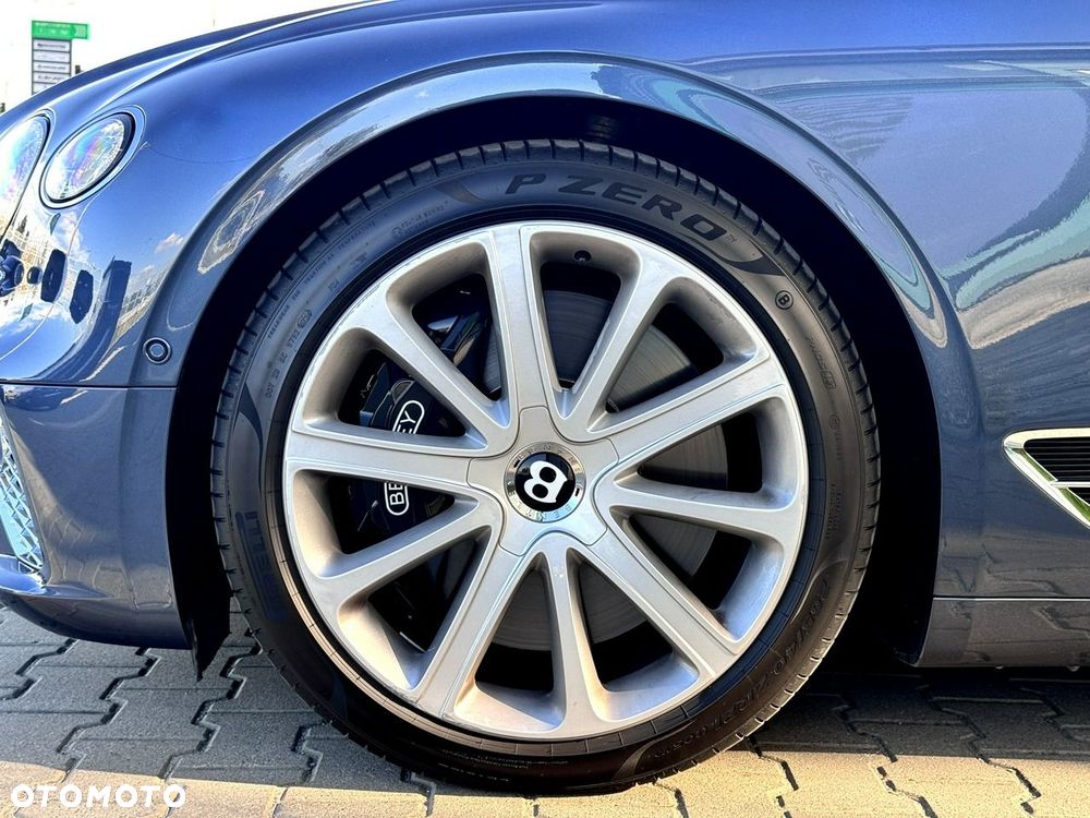 Bentley Continental GT V8 - 9