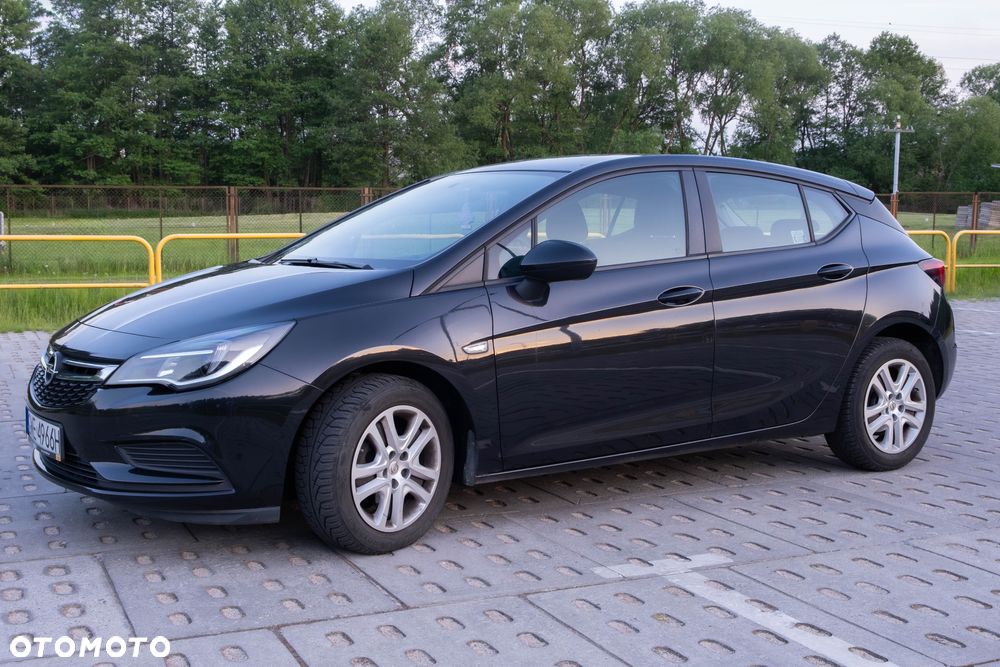 Opel Astra 1.4 T Enjoy - 1