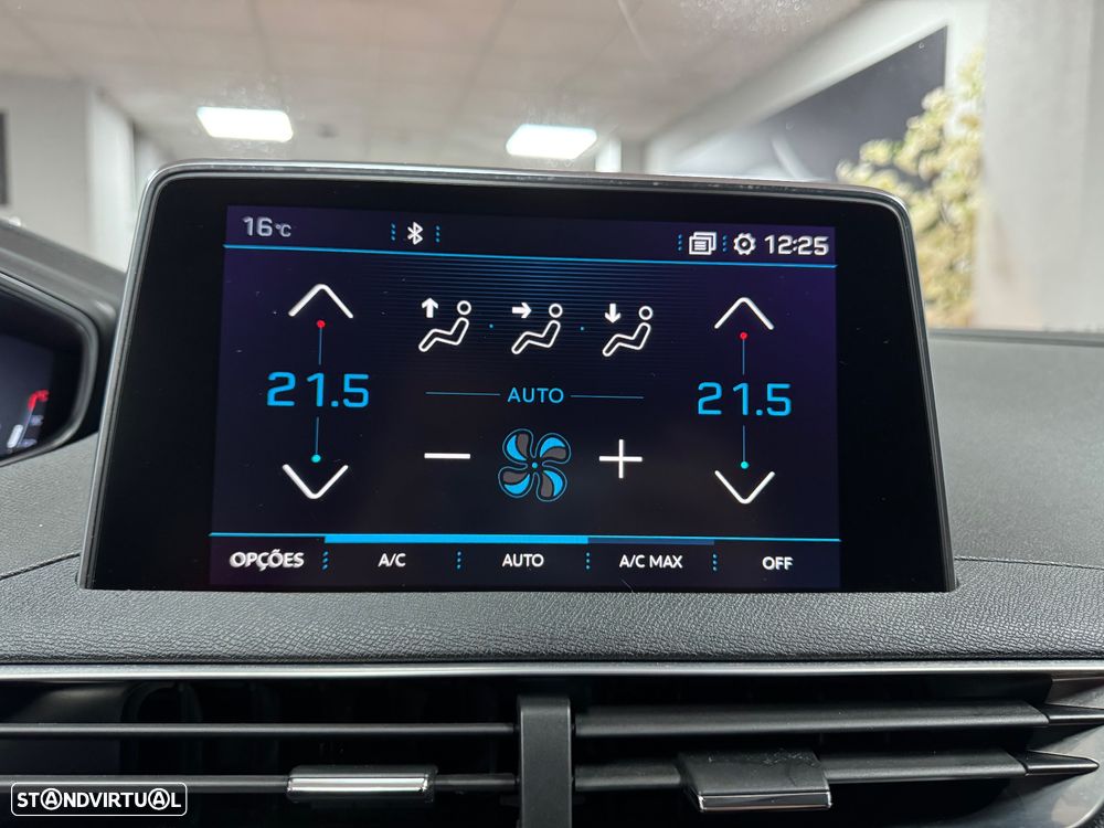 Peugeot 3008 1.2 PureTech Allure EAT6 - 42