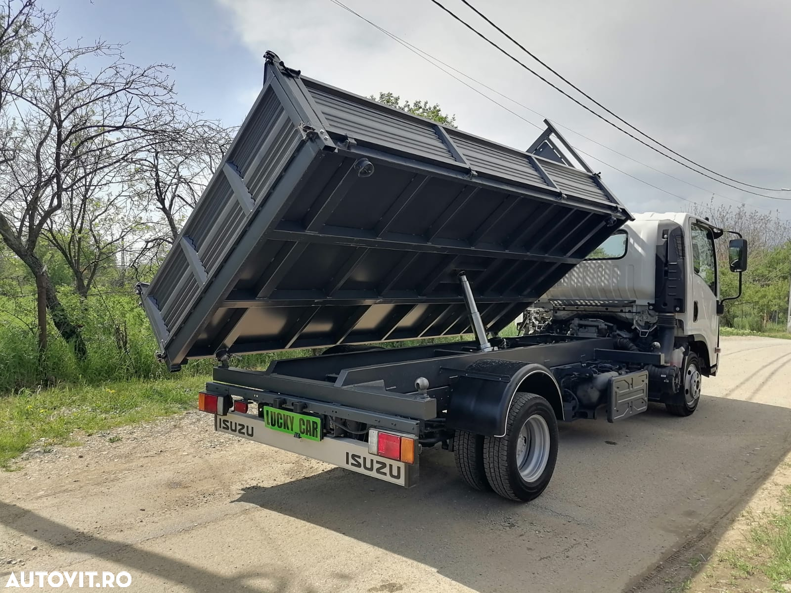 Isuzu Basculabila - 5