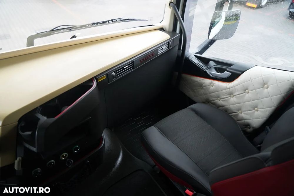 Volvo FH 460 / I-PARK COOL / STANDARD / I-SHIFT / - 32