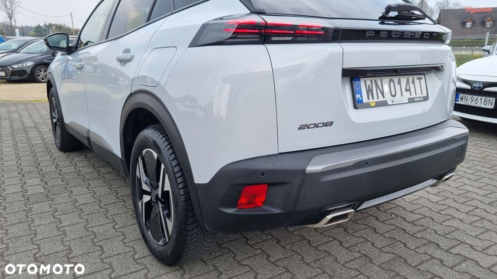 Peugeot 2008 1.2 PureTech Allure S&S EAT8 - 31