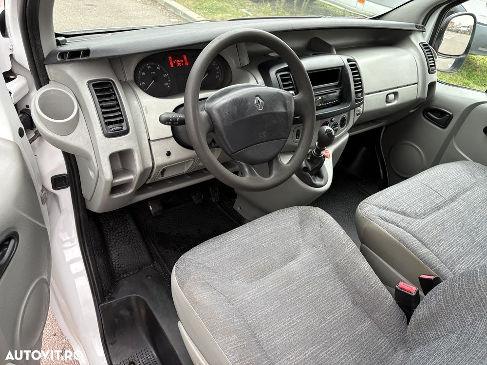 Renault Trafic 2.0 dCi 115 Combi L2H1 - 16