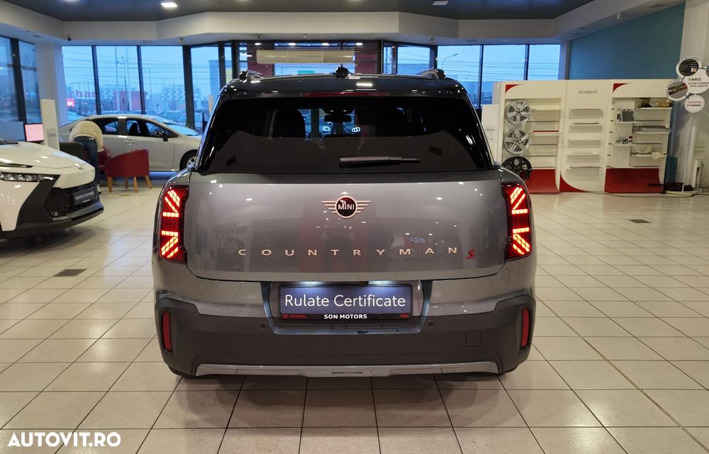 Mini Countryman S ALL4 Classic Trim - 5