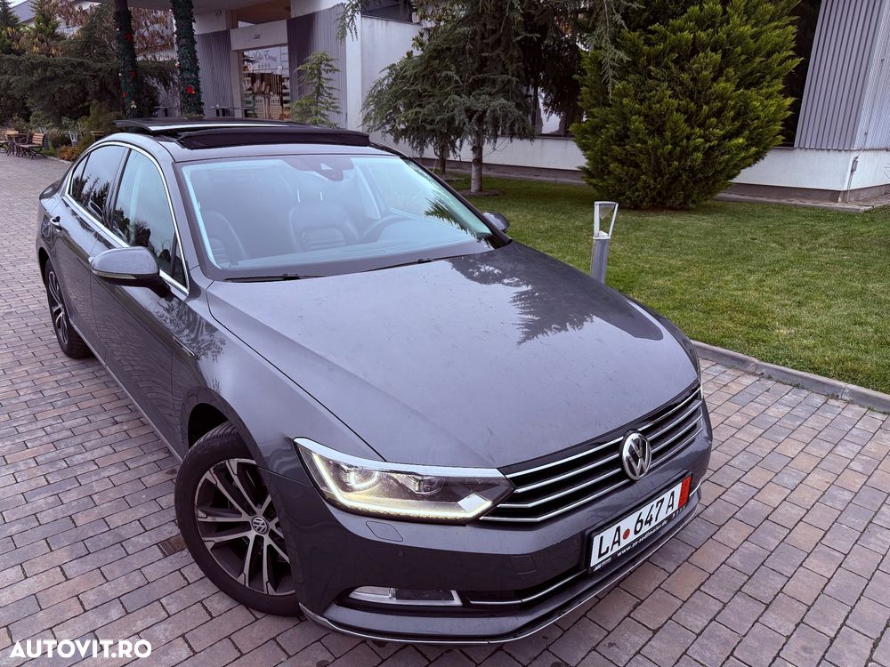 Volkswagen Passat - 1