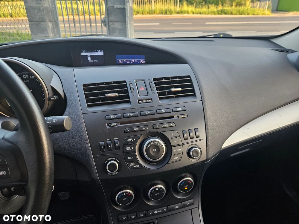 Mazda 3 1.6 Sport Exclusive - 19