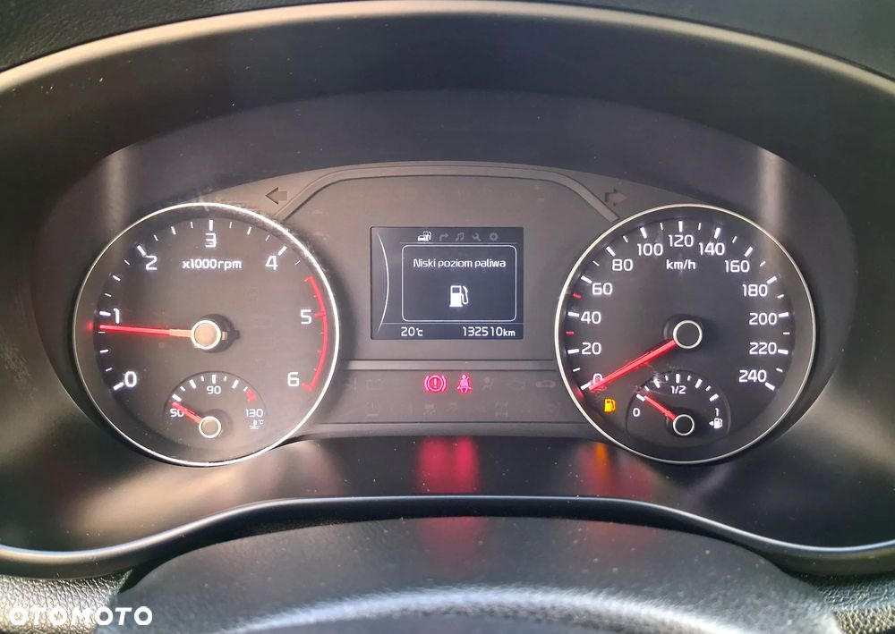 Kia Sportage 1.7 CRDI Business Line M 2WD - 32