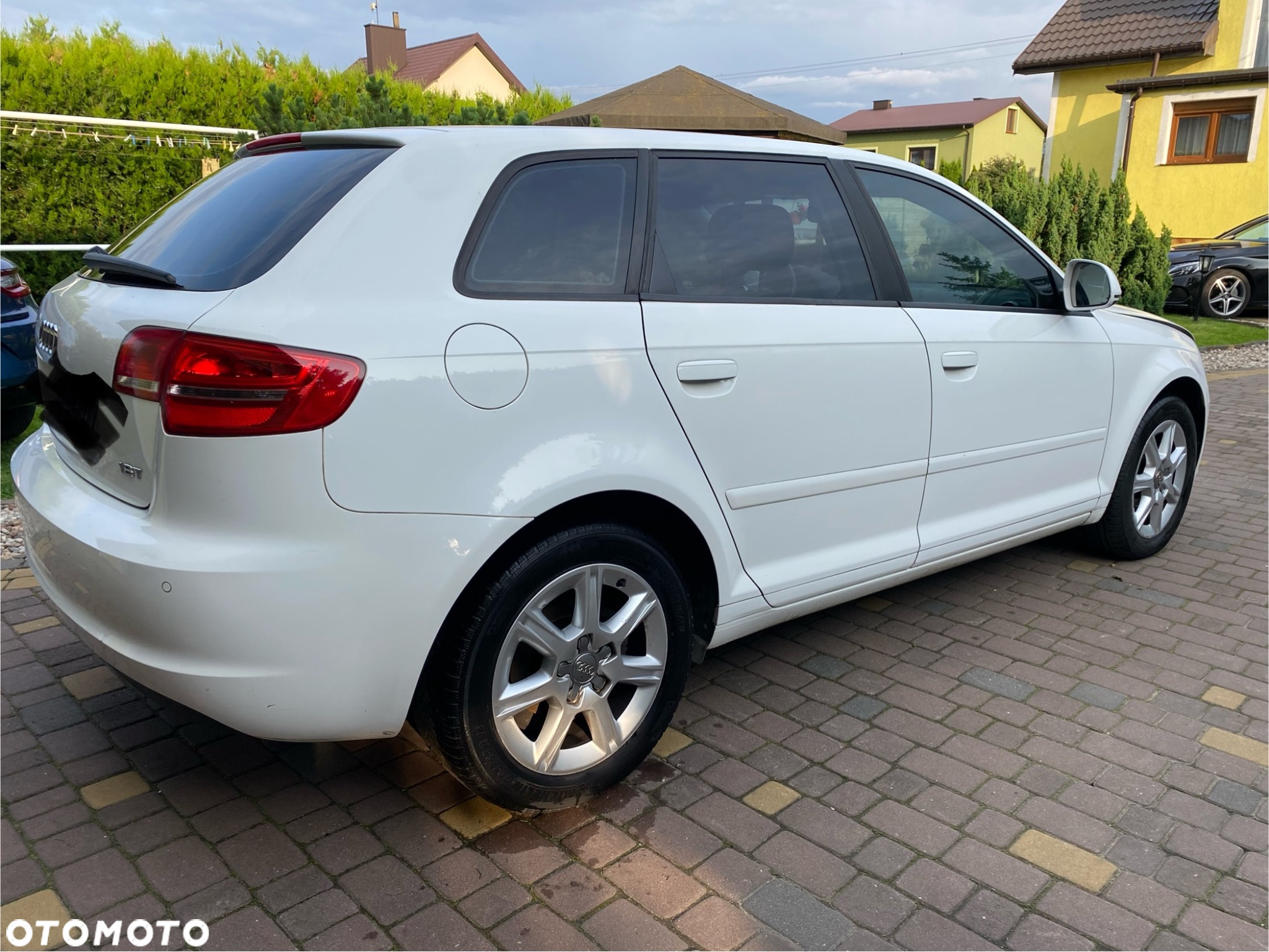Audi A3 1.8 TFSI Sportback S tronic Attraction - 4