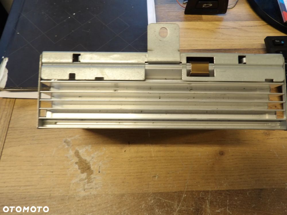 BMW - F10 - WZMACNIACZ AUDIO - HARMAN BECKER - 9226721 - 2