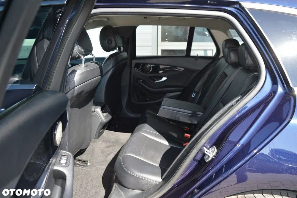 Mercedes-Benz Klasa C 180 (BlueTEC) d T - 23