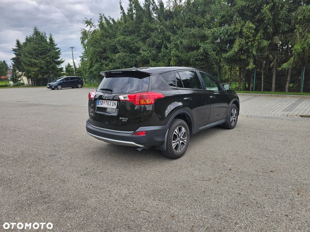 Toyota RAV4 2.0 D-4D 4x4 Comfort - 4