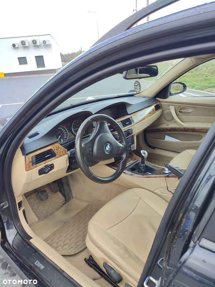 BMW Seria 3 320d - 7