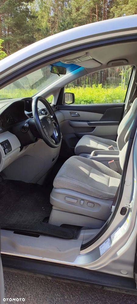 Honda Odyssey 3.5 EX - 9