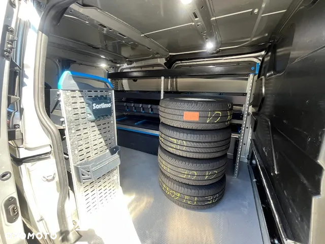 Ford Transit Custom - 14