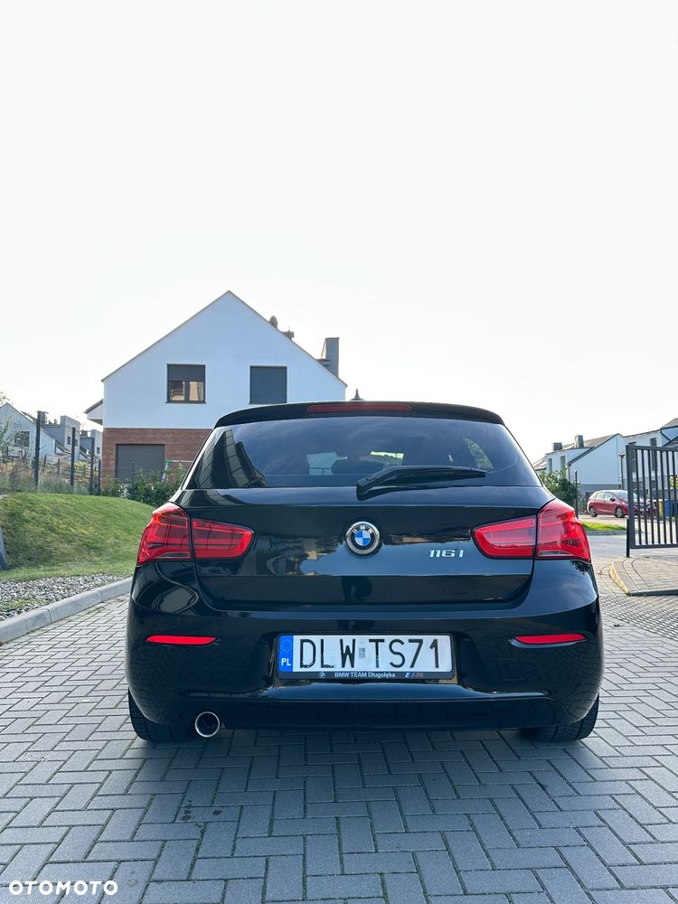 BMW Seria 1 116i - 7