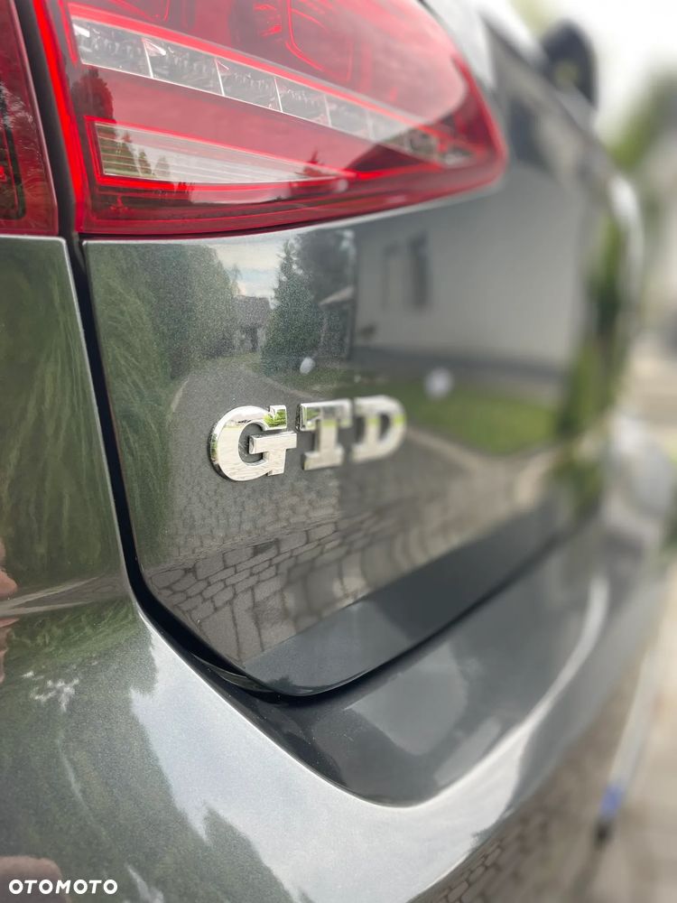 Volkswagen Golf - 13