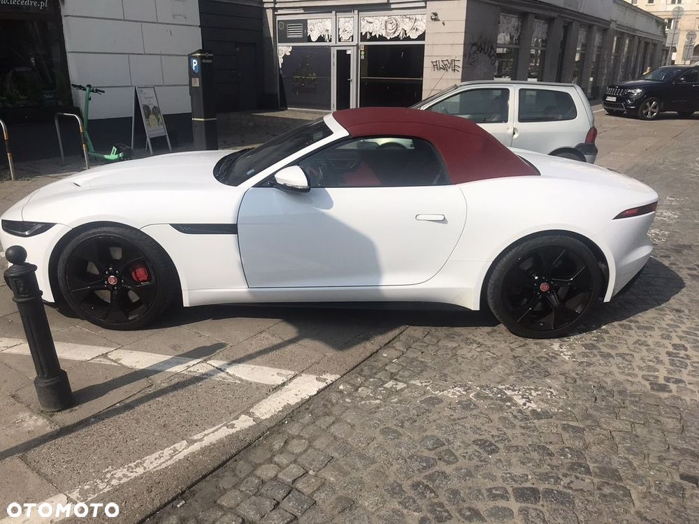 Jaguar F-Type 2.0 Turbo R-Dynamic - 10