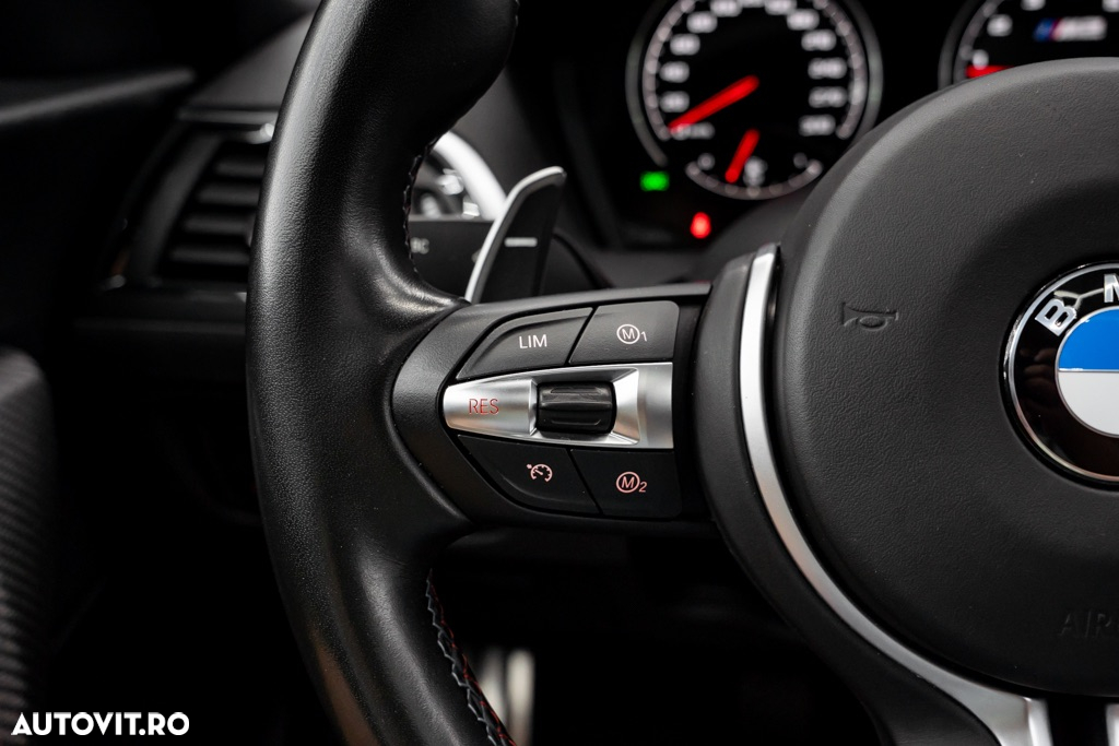BMW M2 Competition Coupe DKG - 33