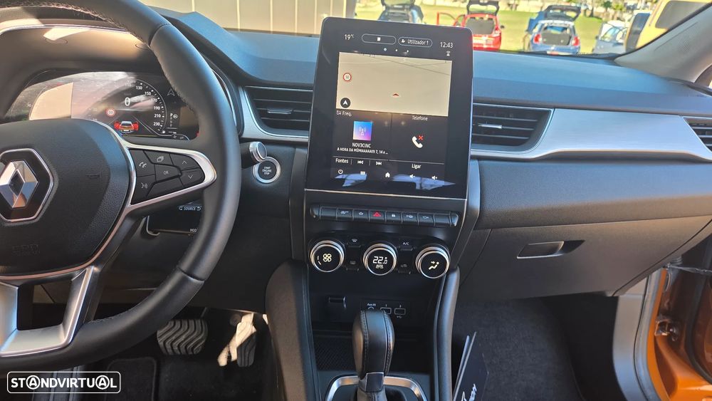 Renault Captur Mild Hybrid 140 EDC EVOLUTION - 11